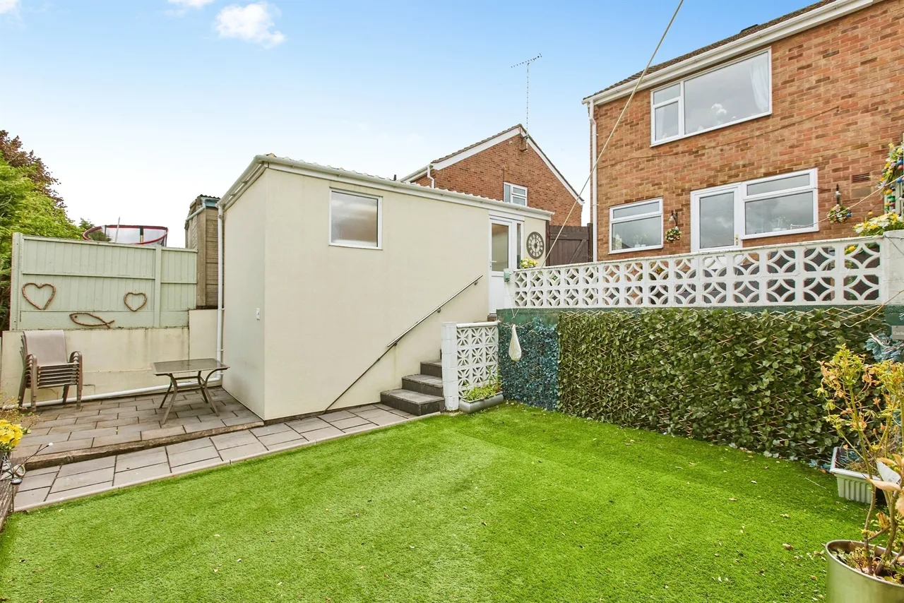 Beaconsfield Road, Burton-On-Trent, DE13, photo 26