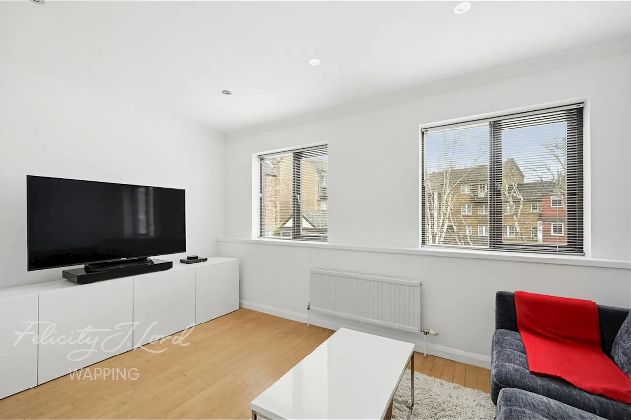 Wapping Wall, Wapping, E1W, photo 11