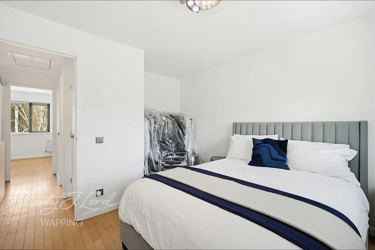 Wapping Wall, Wapping, E1W, photo 9