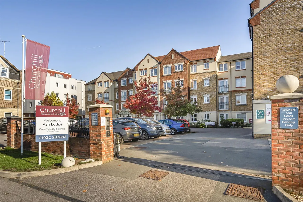 Churchfield Road, Walton-On-Thames, KT12, photo 13