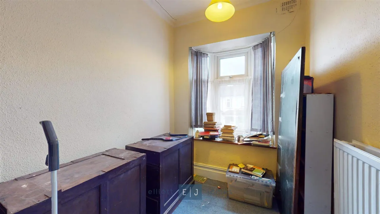Empress Avenue, Woodford Green, IG8, photo 10