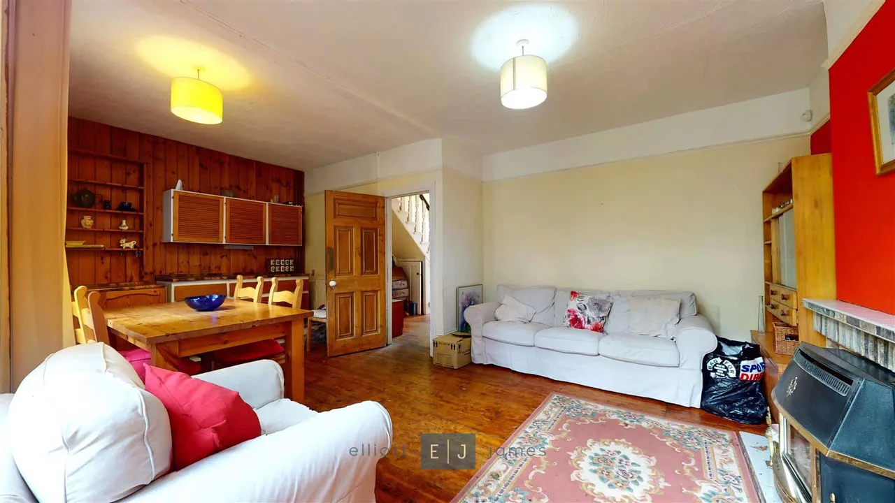 Empress Avenue, Woodford Green, IG8, photo 5