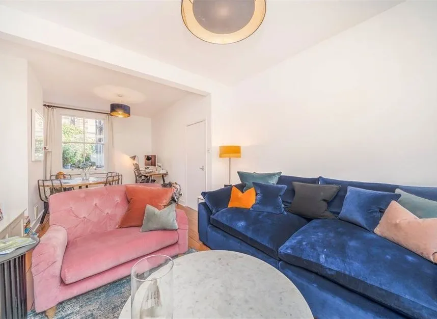 Wellington Row, Jesus Green, E2, photo 3