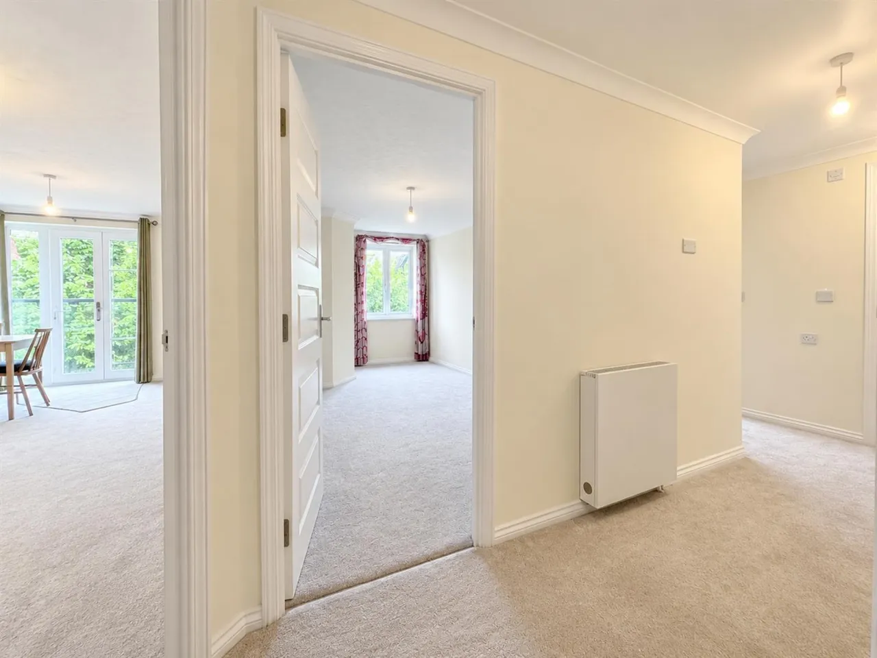 Hall Lane, photo 8