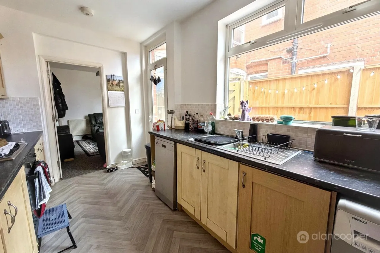 Heath End Road, Stockingford, CV10, photo 7