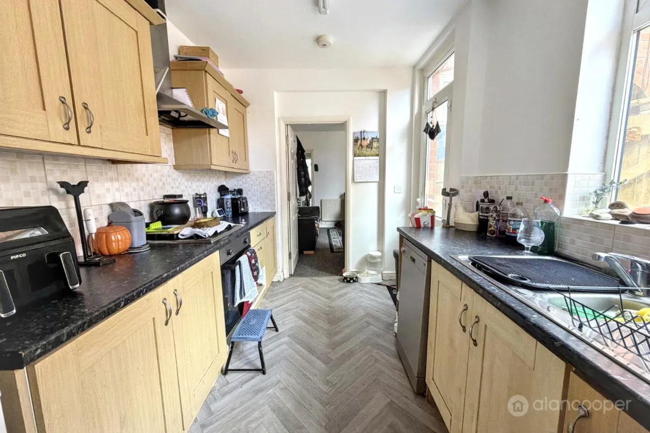 Heath End Road, Stockingford, CV10, photo 6