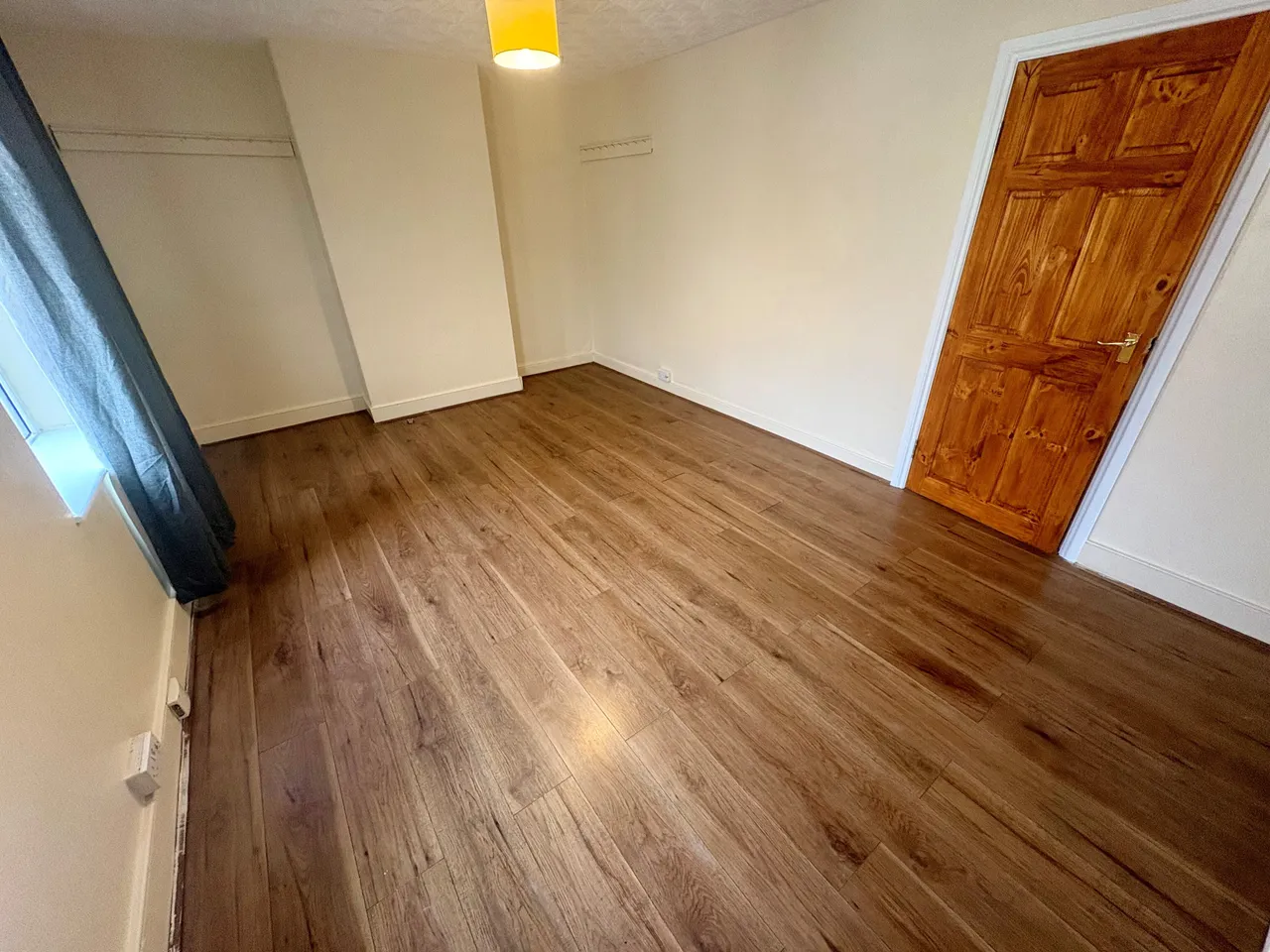Silver Street, Cardiff, CF24, photo 4