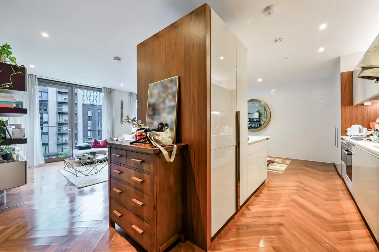 Embassy Gardens, Nine Elms, SW11, photo 11