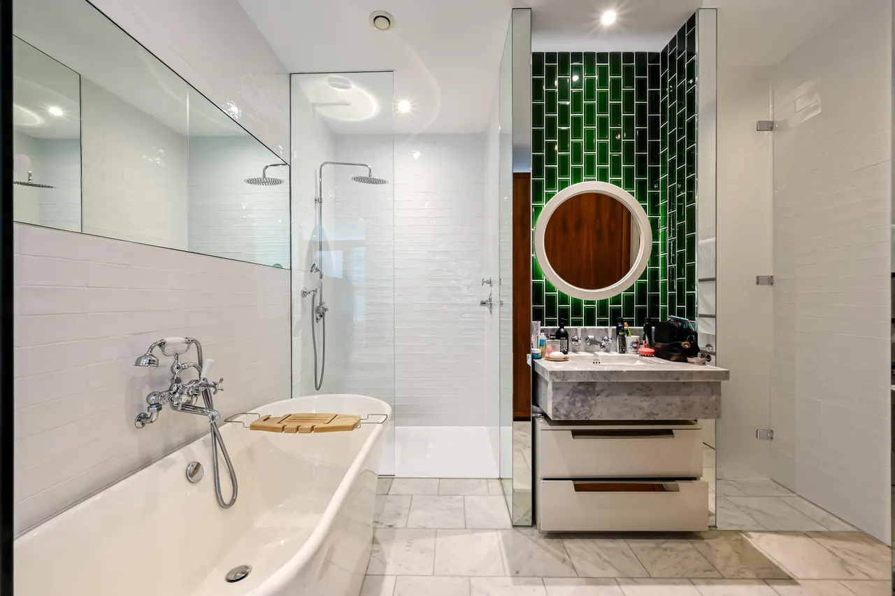 Embassy Gardens, Nine Elms, SW11, photo 12