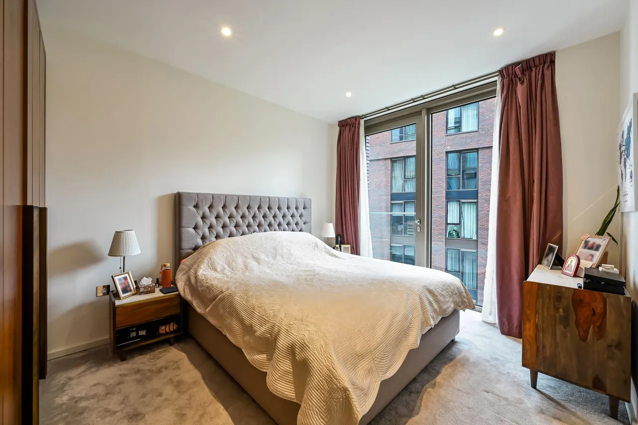 Embassy Gardens, Nine Elms, SW11, photo 3