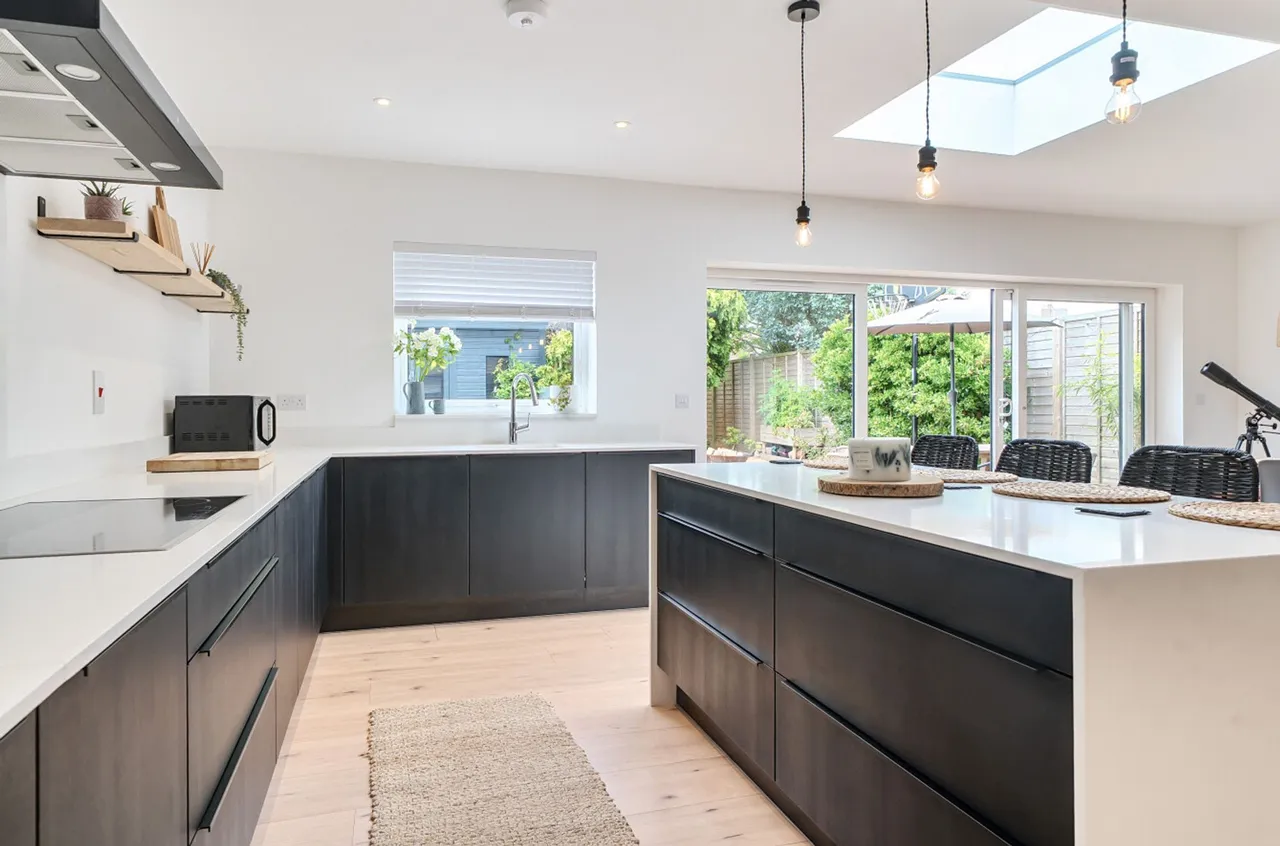 Locksash Close, West Wittering, PO20, photo 9