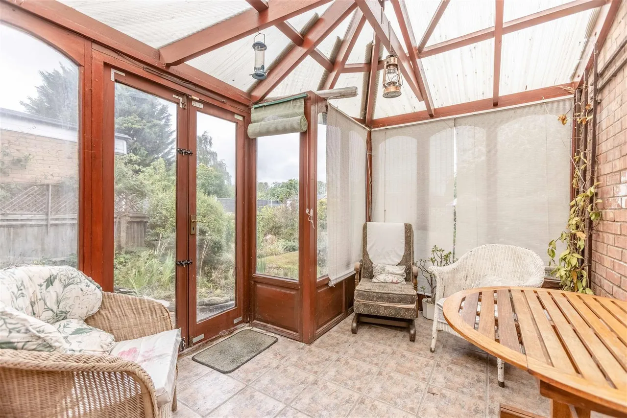 Smiths Lane, Windsor, SL4 5PE, photo 9