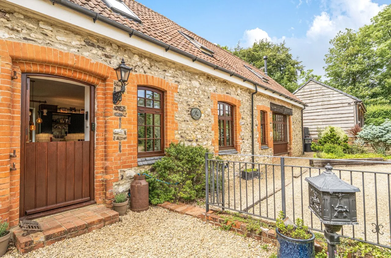 Culmhead, Taunton, Somerset, TA3 7DY, photo 2