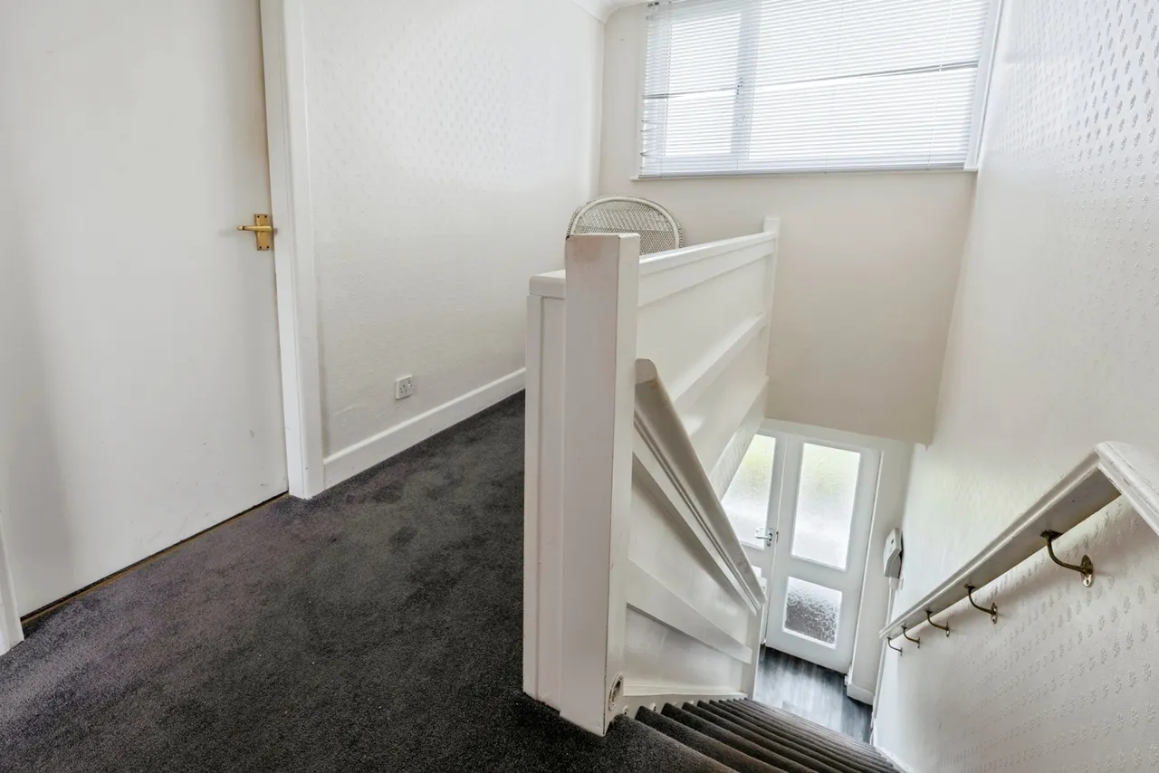 Meadow Close, Burnley, BB10, photo 14