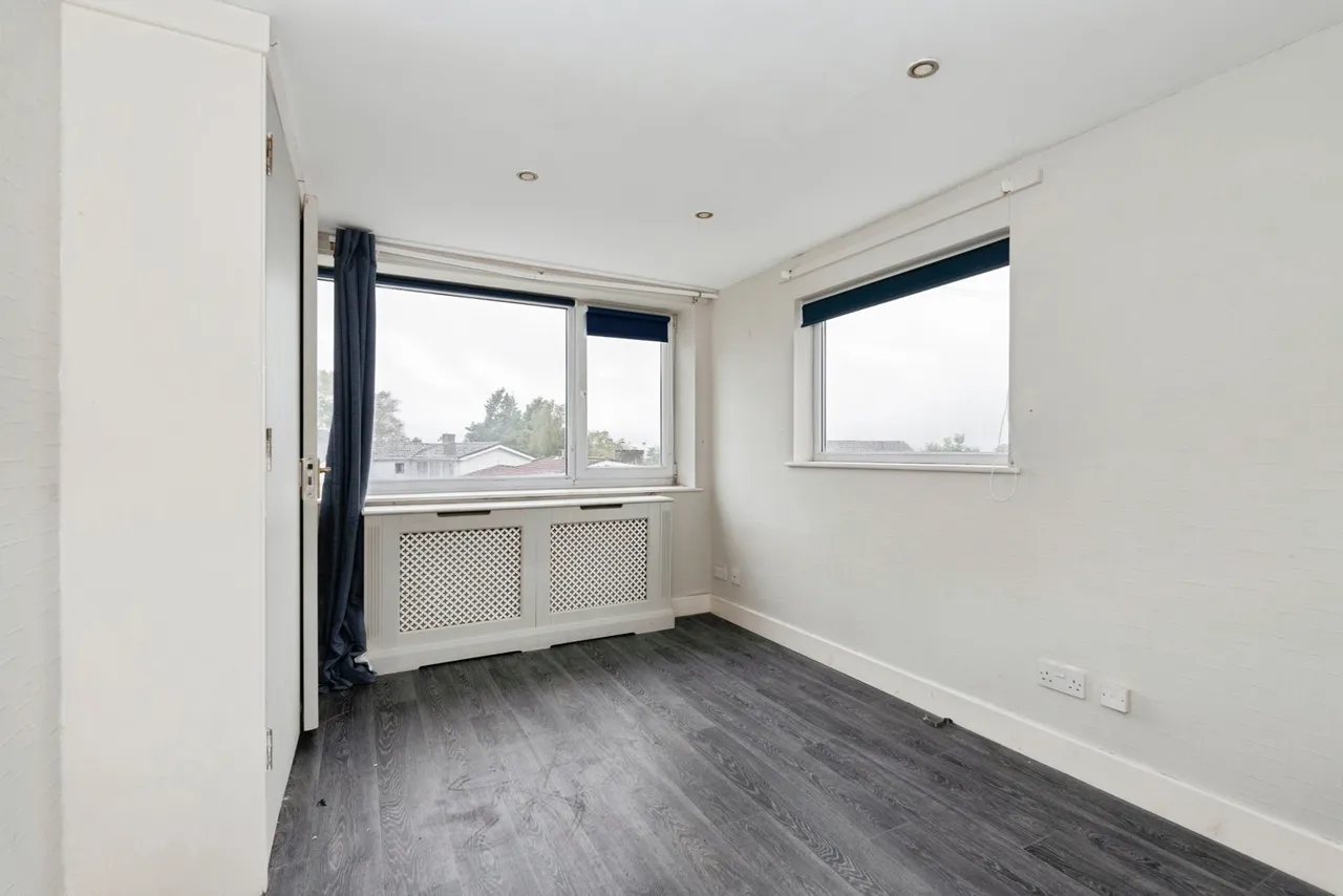 Meadow Close, Burnley, BB10, photo 12