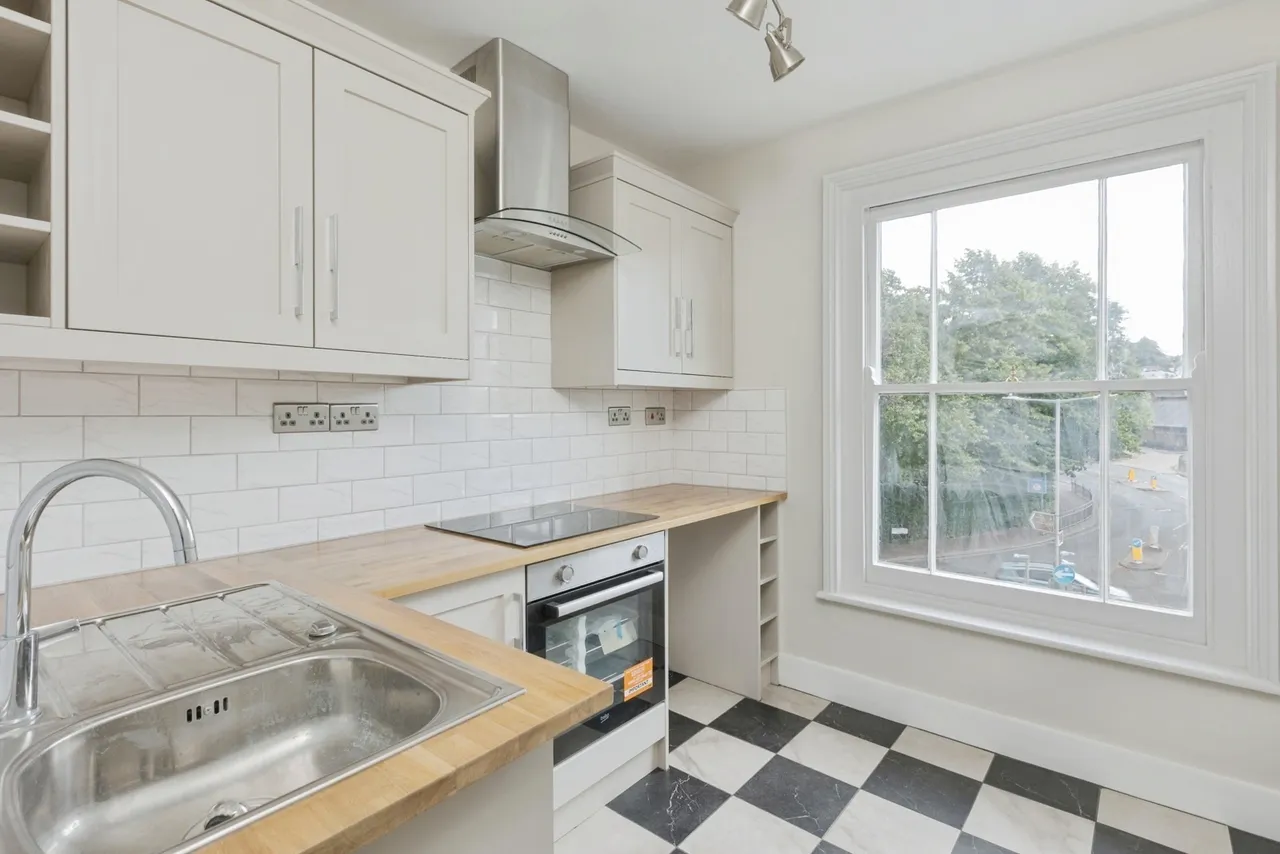 Nevill Terrace, Tunbridge Wells, TN2, photo 7
