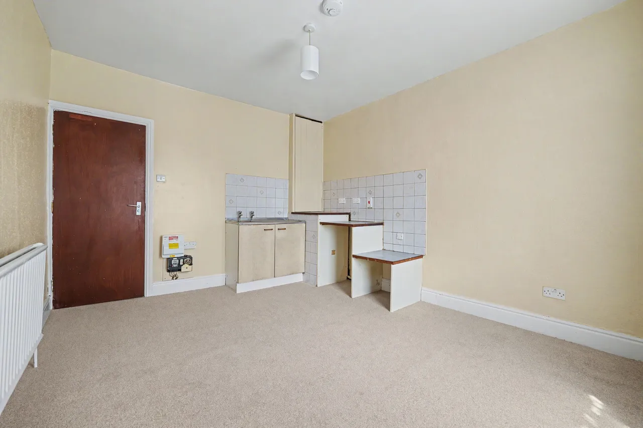 Countess Road, Nuneaton, CV11, photo 21