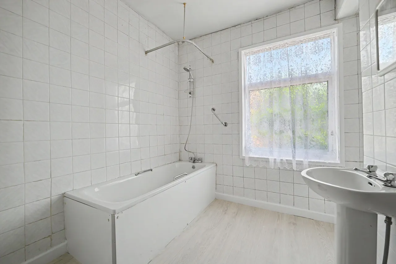Countess Road, Nuneaton, CV11, photo 29