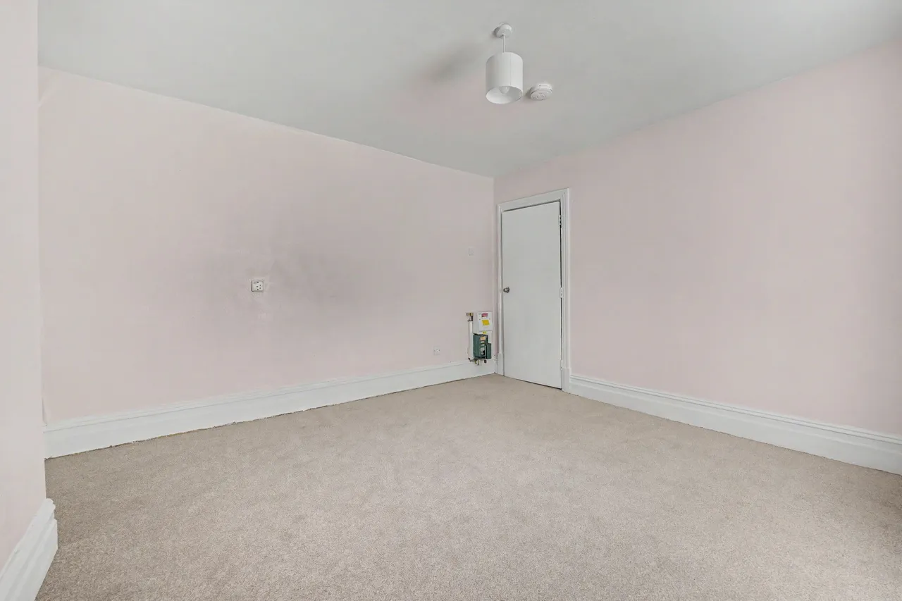 Countess Road, Nuneaton, CV11, photo 18