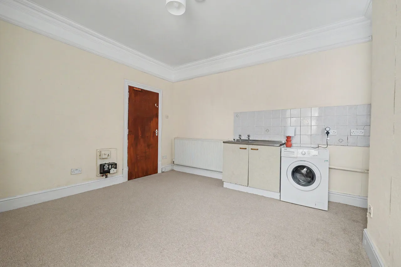 Countess Road, Nuneaton, CV11, photo 13