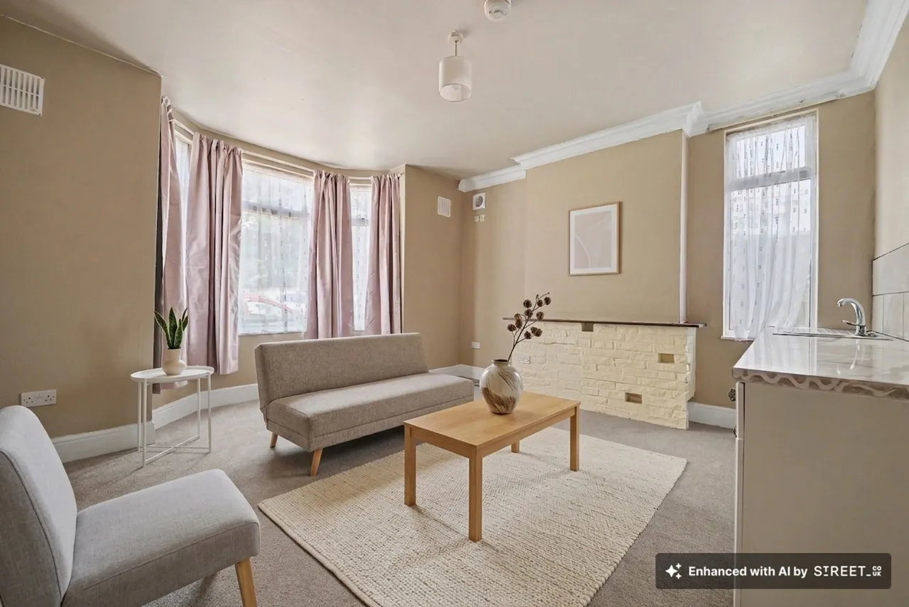 Countess Road, Nuneaton, CV11, photo 3