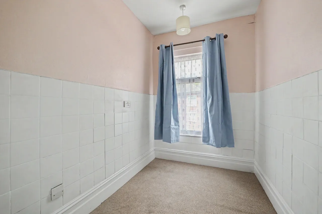 Countess Road, Nuneaton, CV11, photo 20