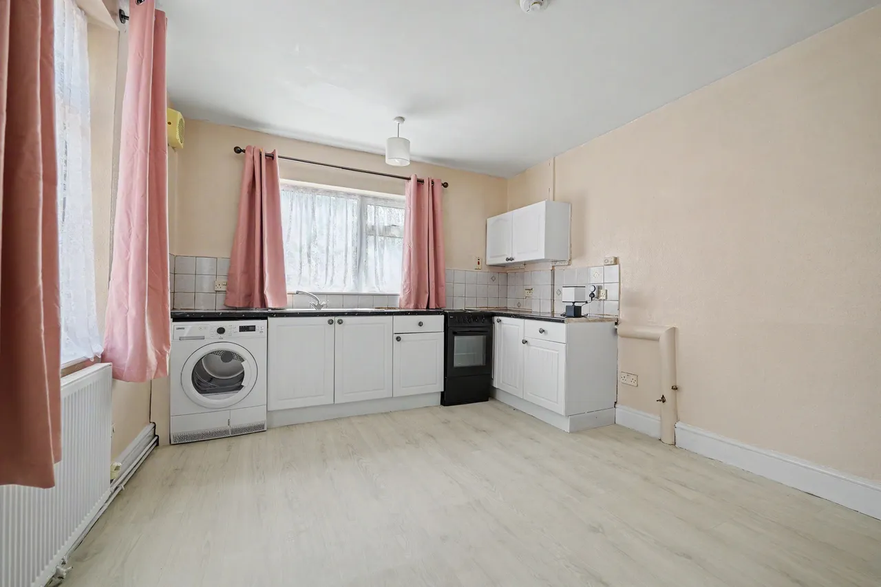 Countess Road, Nuneaton, CV11, photo 14