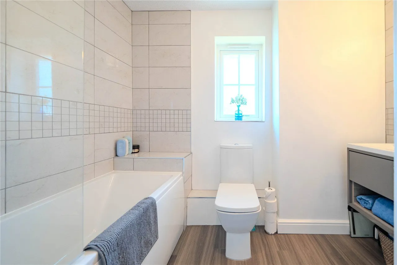Chestnut Drive, Leeds, LS16, photo 10