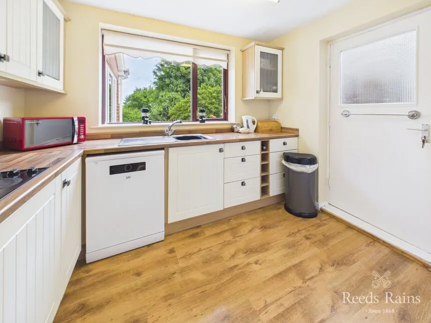 Wiltshire Road, Skelton-in-Cleveland, North Yorkshire, TS12, photo 11