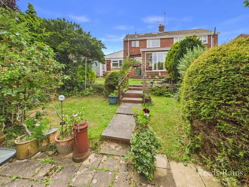 Wiltshire Road, Skelton-in-Cleveland, North Yorkshire, TS12, photo 8