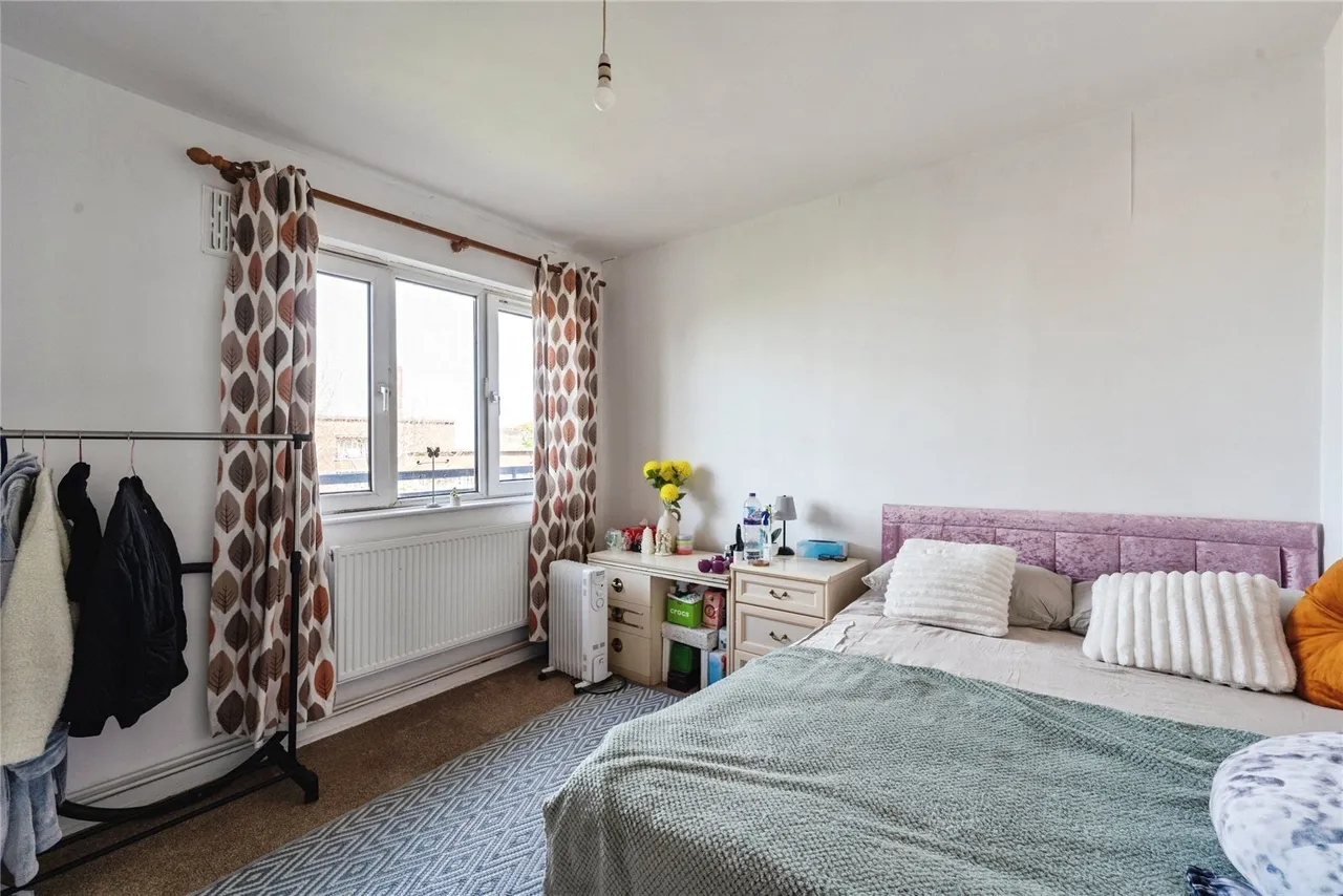 Cambridge Gardens, Kingston upon Thames, KT1, photo 2