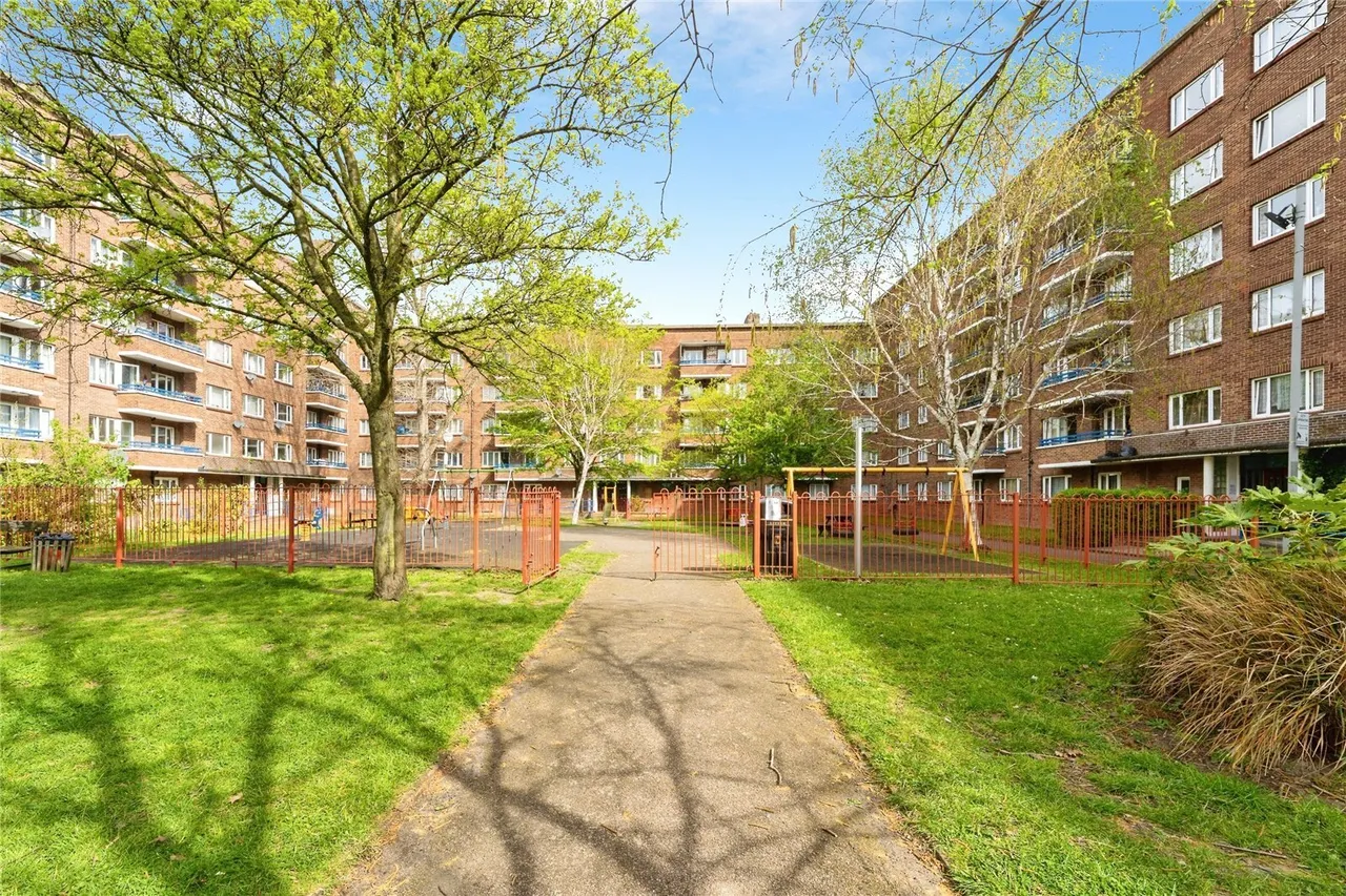 Cambridge Gardens, Kingston upon Thames, KT1, photo 5