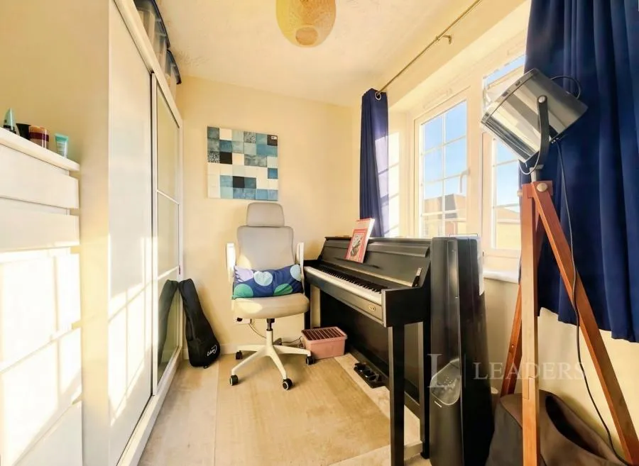 Bryony Close, Bedford, MK41, photo 12