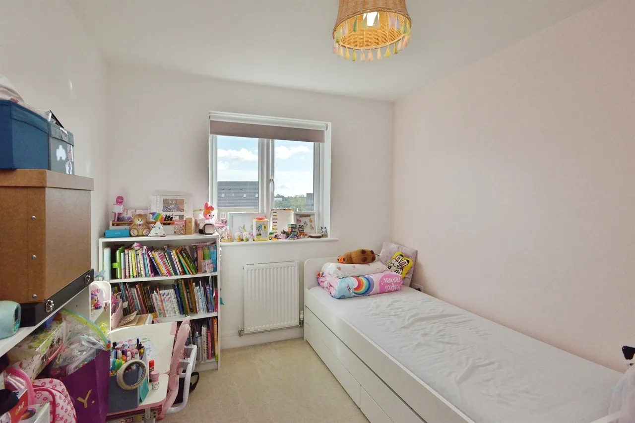 Priestley Drive, Tattenhoe Park, MK4, photo 13