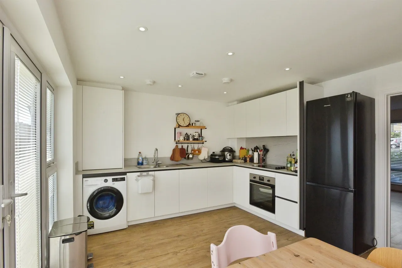 Priestley Drive, Tattenhoe Park, MK4, photo 5