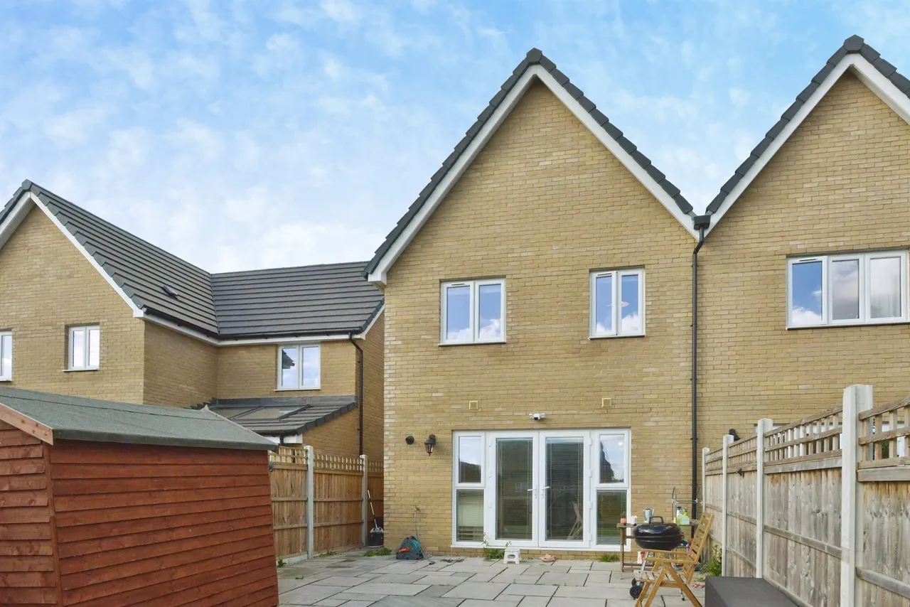 Priestley Drive, Tattenhoe Park, MK4, photo 16