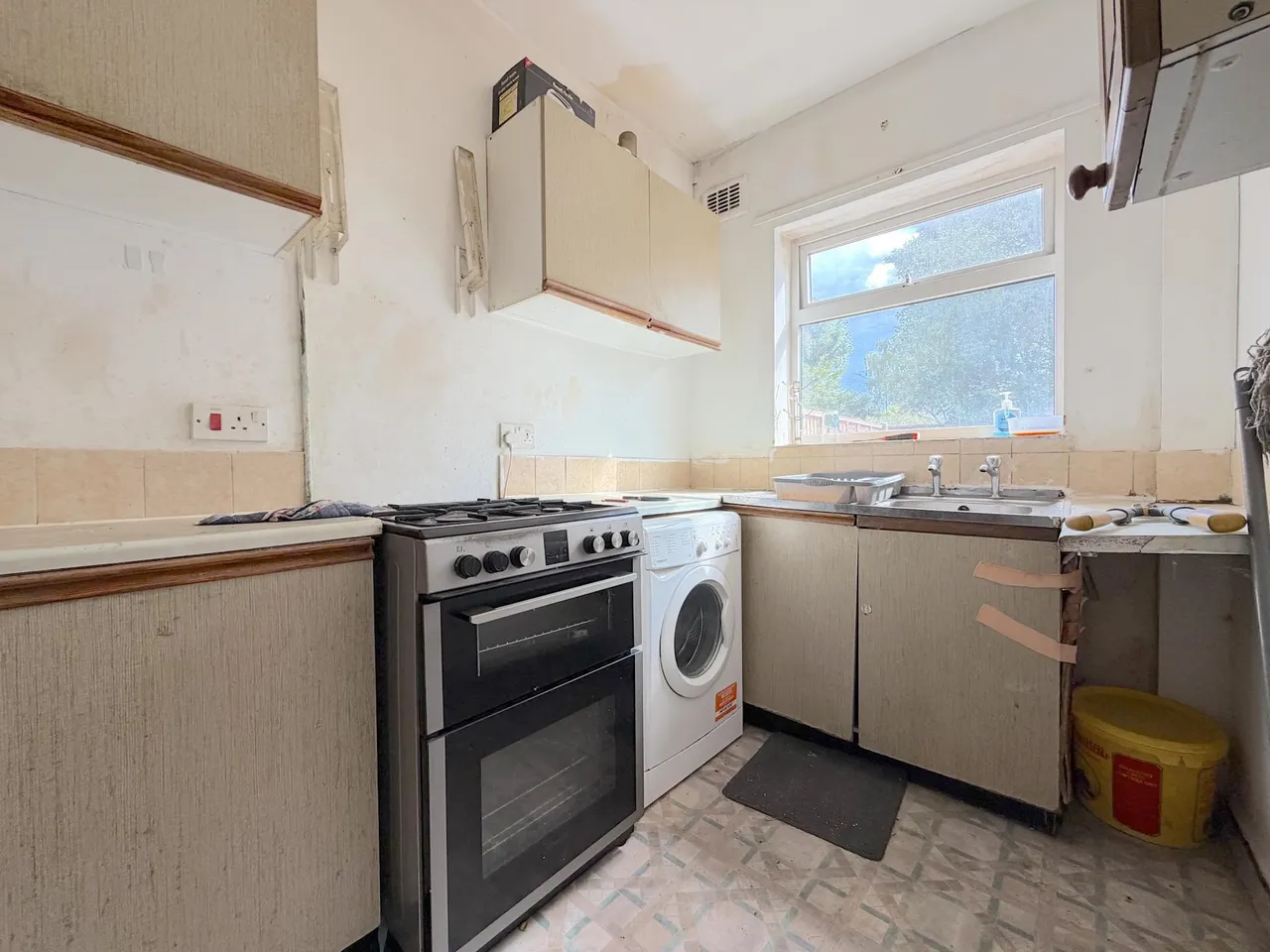 Hart Road, Wednesfield, Wolverhampton, WV11, photo 5