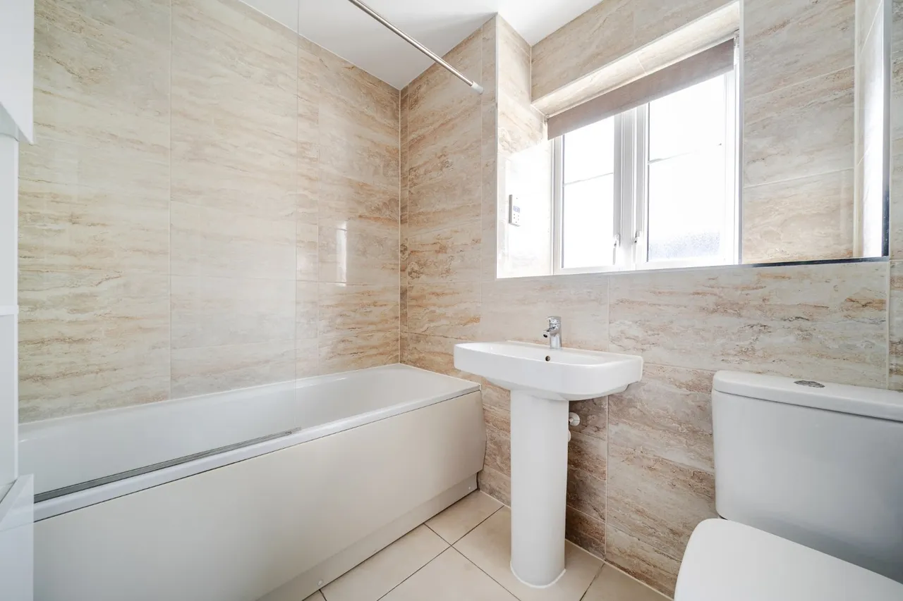 Slough, Berkshire, photo 9