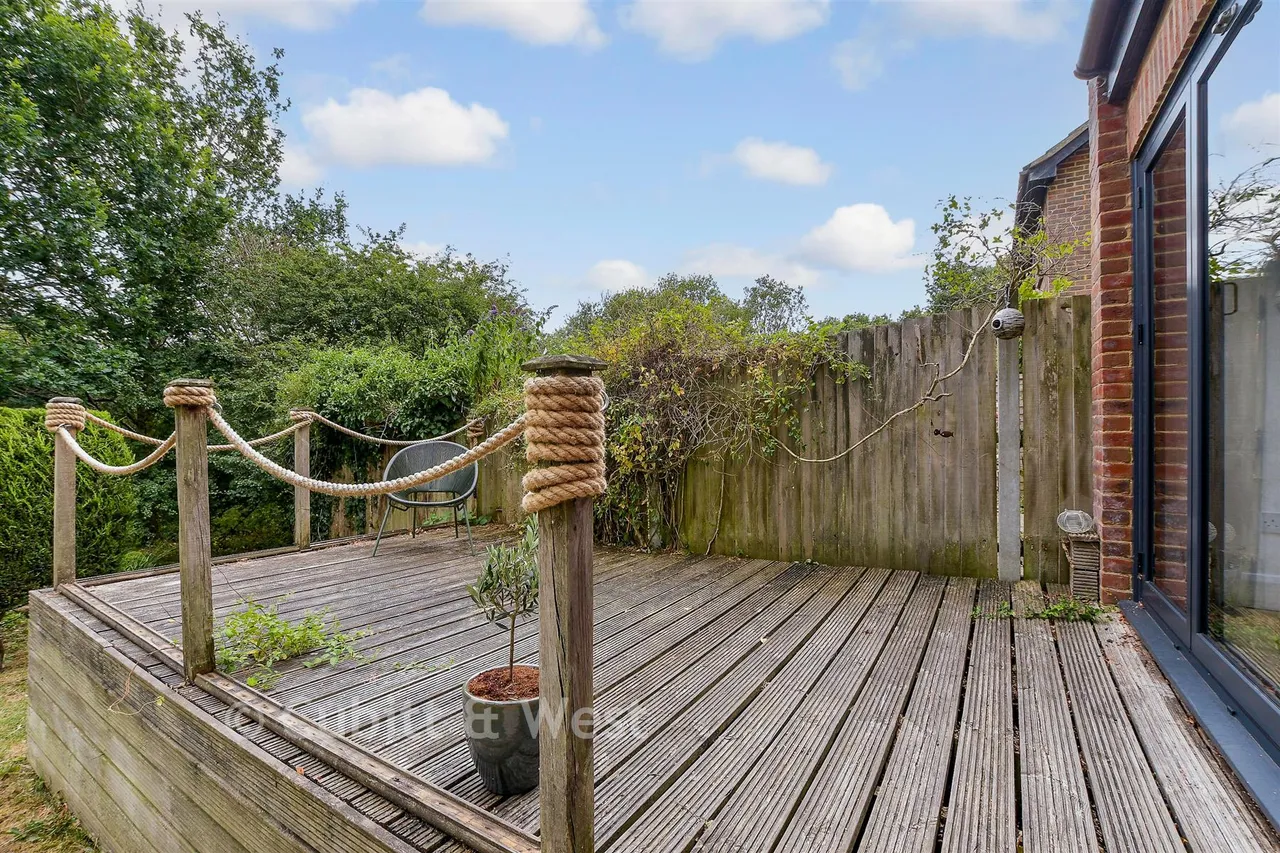 Oak End, Beare Green, RH5, photo 20