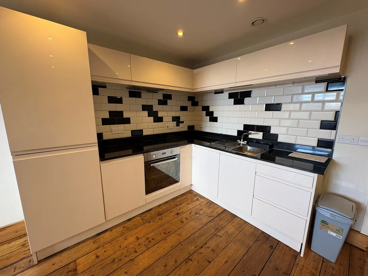 Pendyris Street, Cardiff, CF11, photo 8