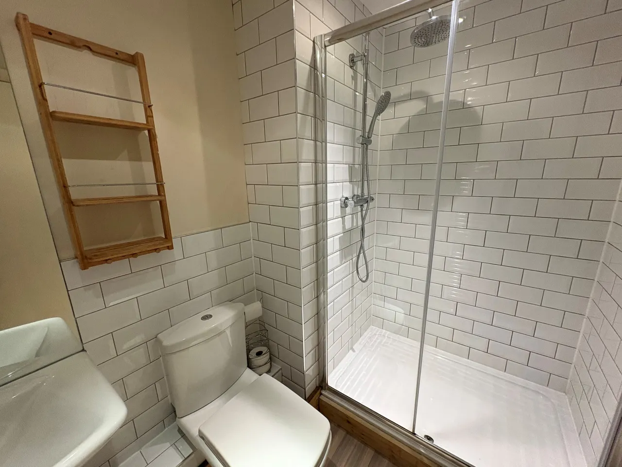 Pendyris Street, Cardiff, CF11, photo 4