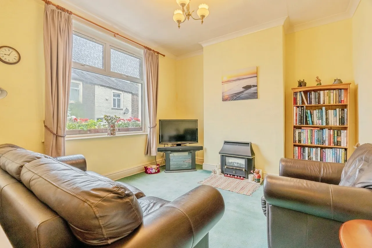 Whitehall Street, Nelson, Lancashire, BB9, photo 4