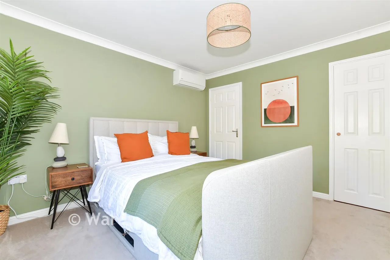 Chartwell Drive, Maidstone, ME16, photo 15