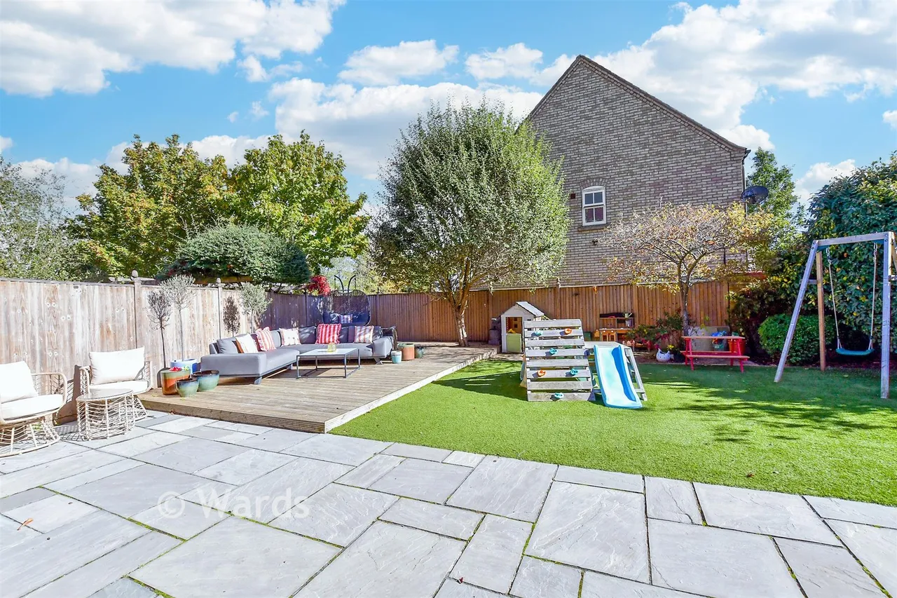 Chartwell Drive, Maidstone, ME16, photo 2