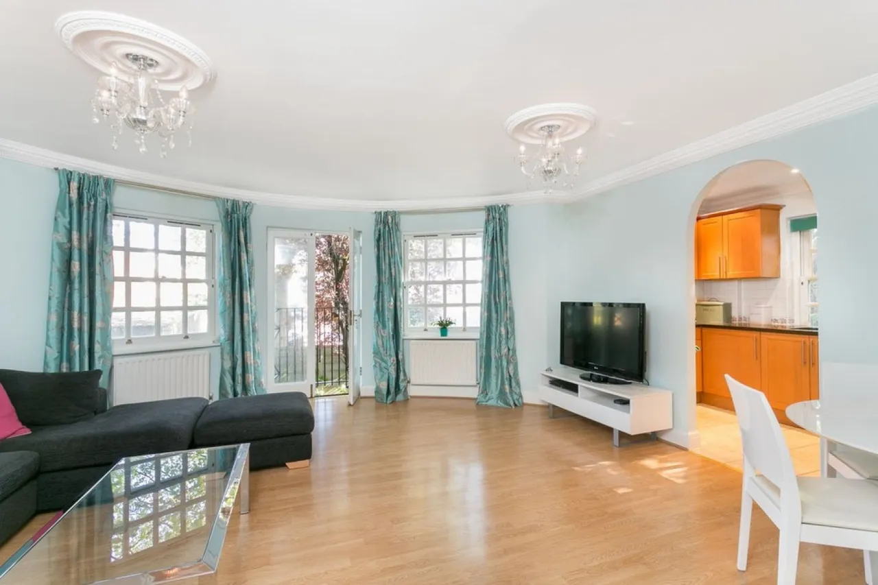 Wanstead, London, photo 4