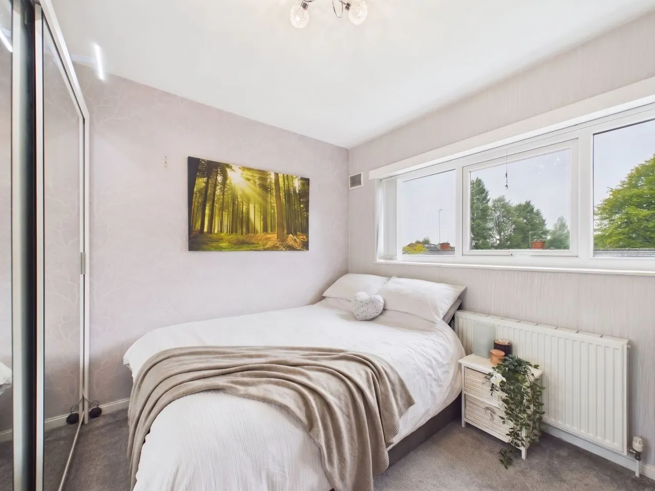 Guildford Grove, Middleton, M24, photo 10