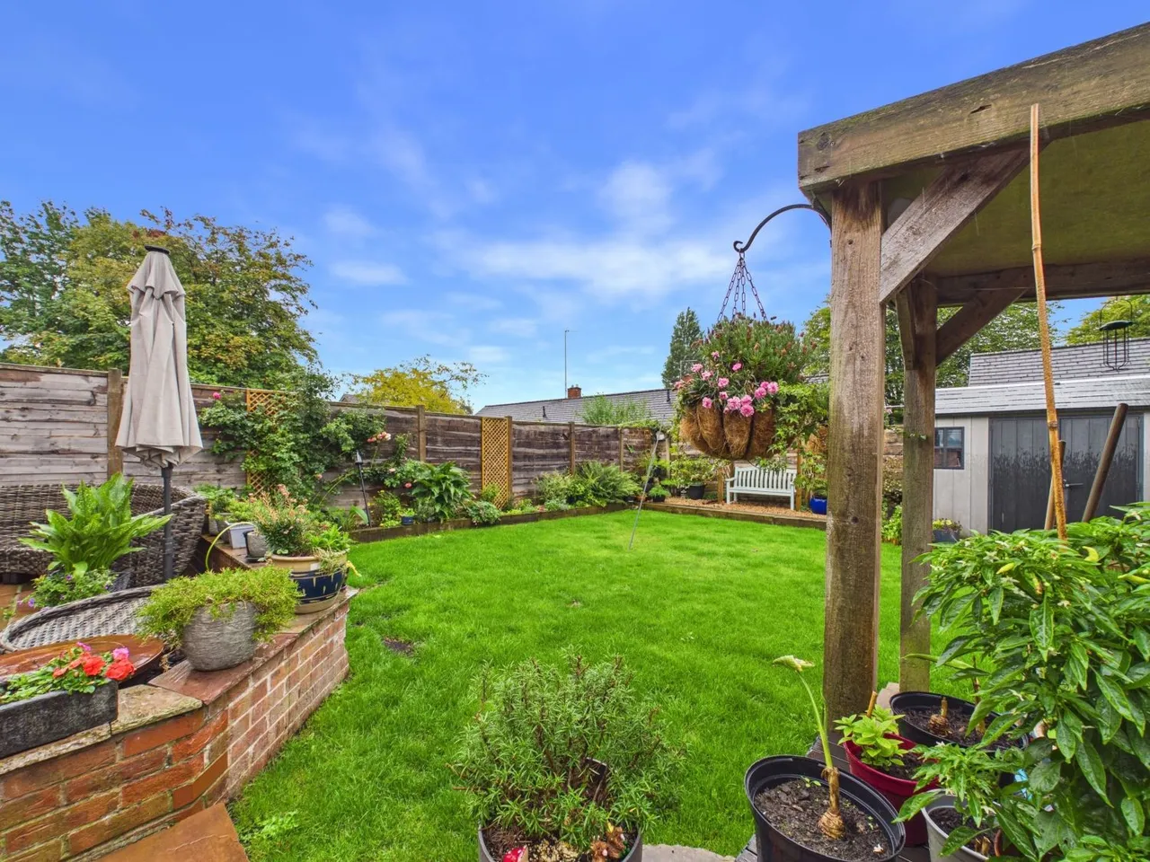 Guildford Grove, Middleton, M24, photo 13