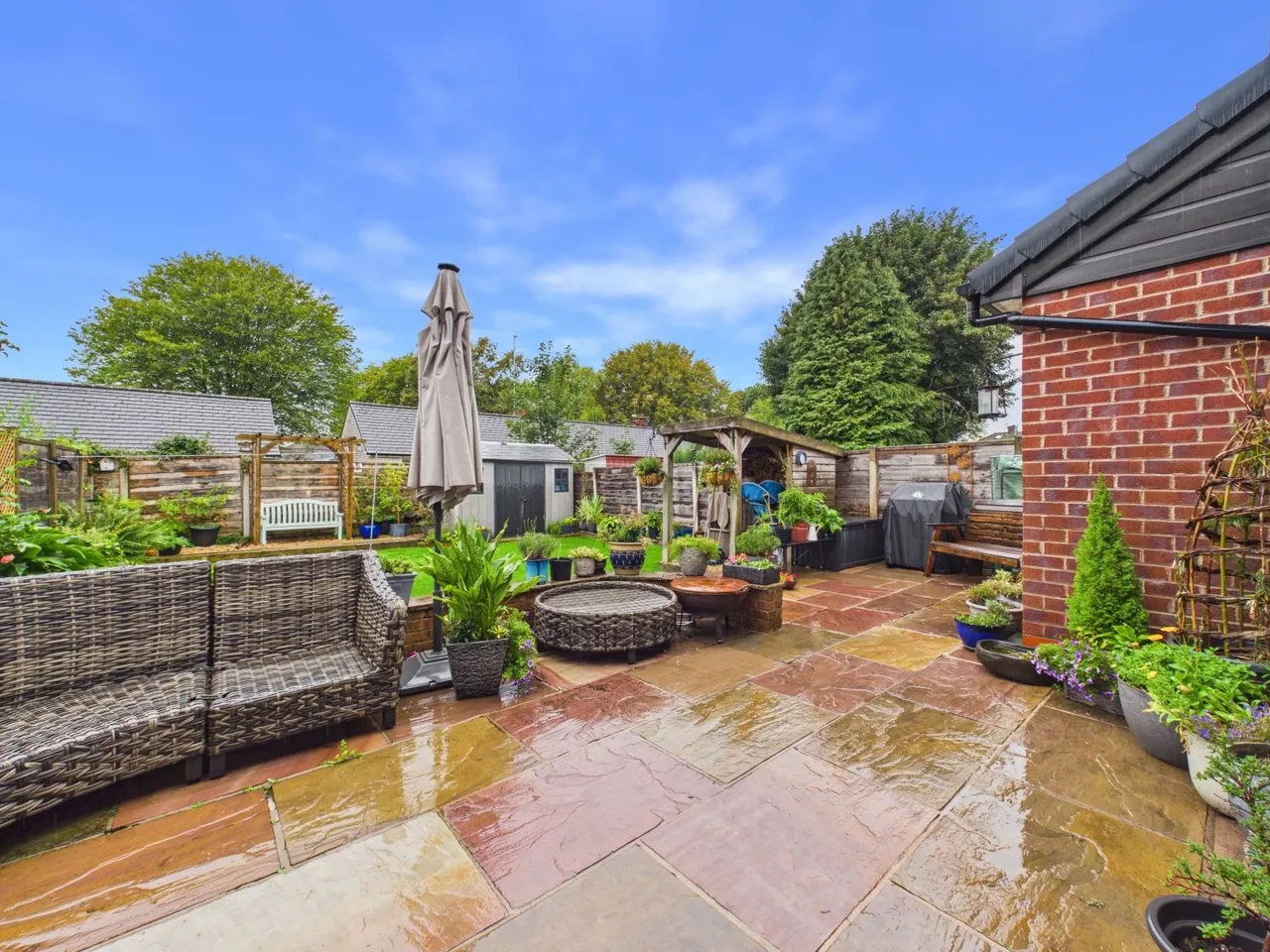 Guildford Grove, Middleton, M24, photo 12