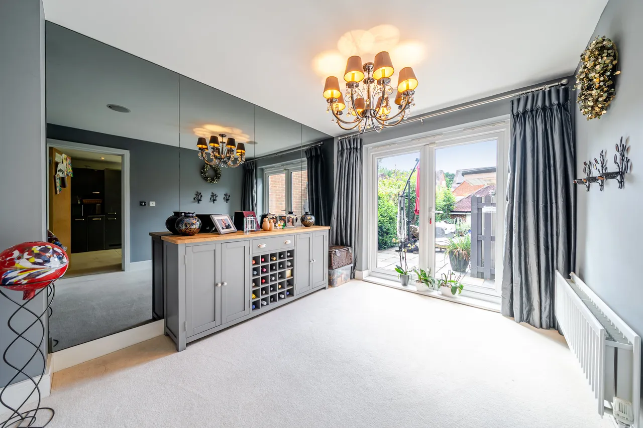 Newbery Close, Caterham, CR3, photo 5