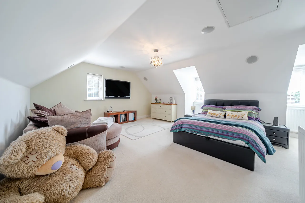Newbery Close, Caterham, CR3, photo 12